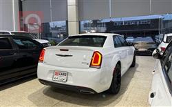 کرایسلەر 300